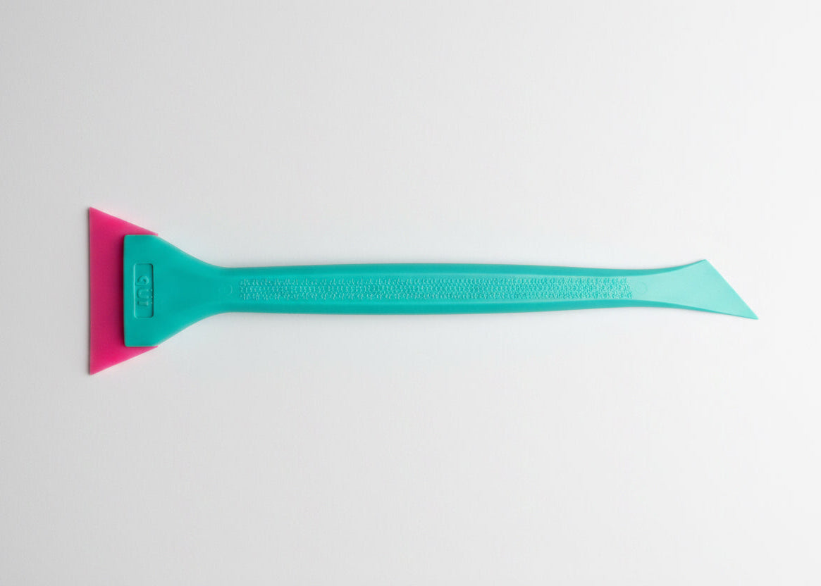 Gili Professional Small Long Easy Reach Squeegee Tool (Pink/Green)